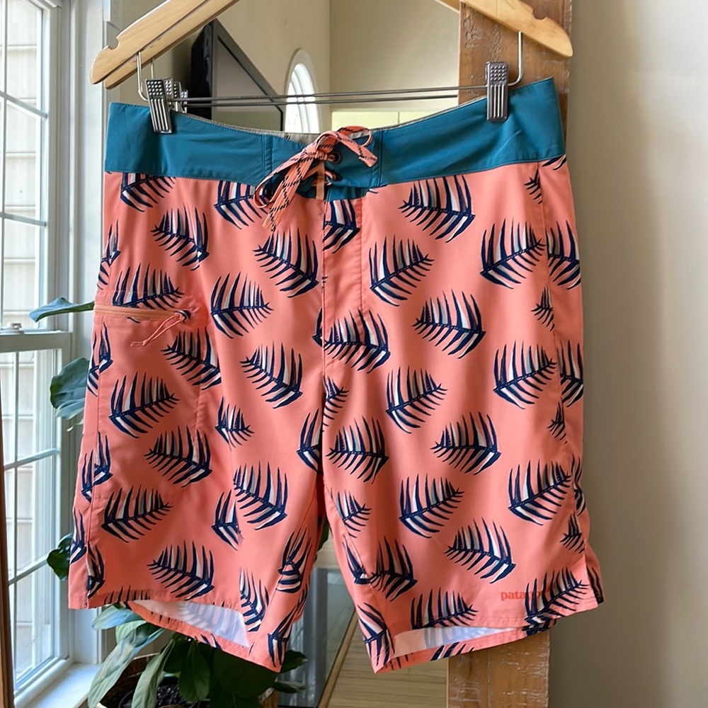 Patagonia Stretch Board Shorts Size 32